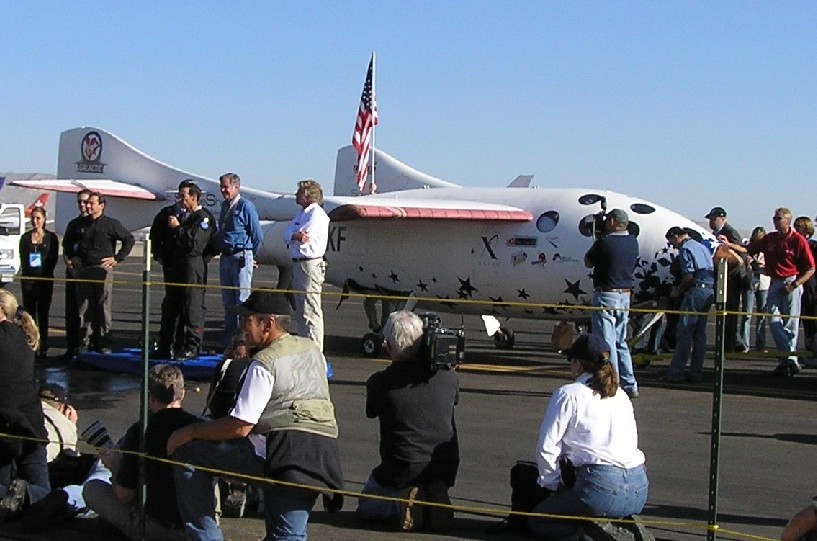 SpaceShipOne wins $10 million Ansari X Prize